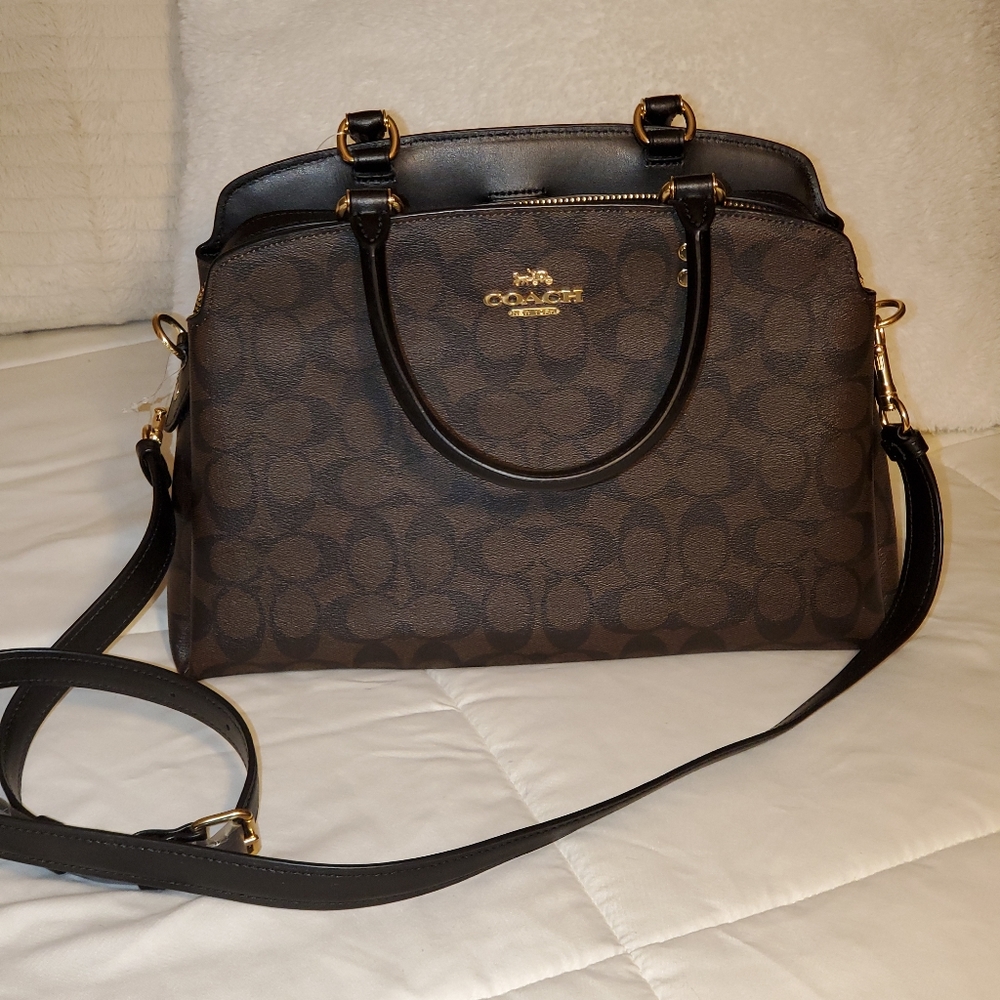 Lillie Carryall In Signature Canvas